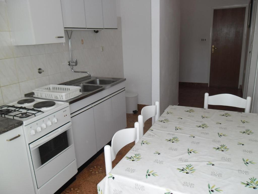 Apartmani Ždrelac Habitación foto